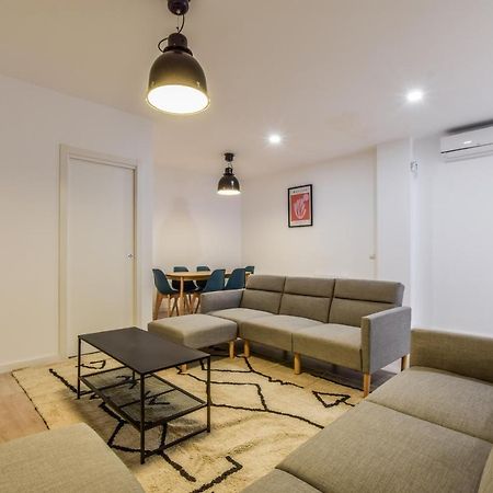 Apartamentos En Madrid Rio Екстериор снимка