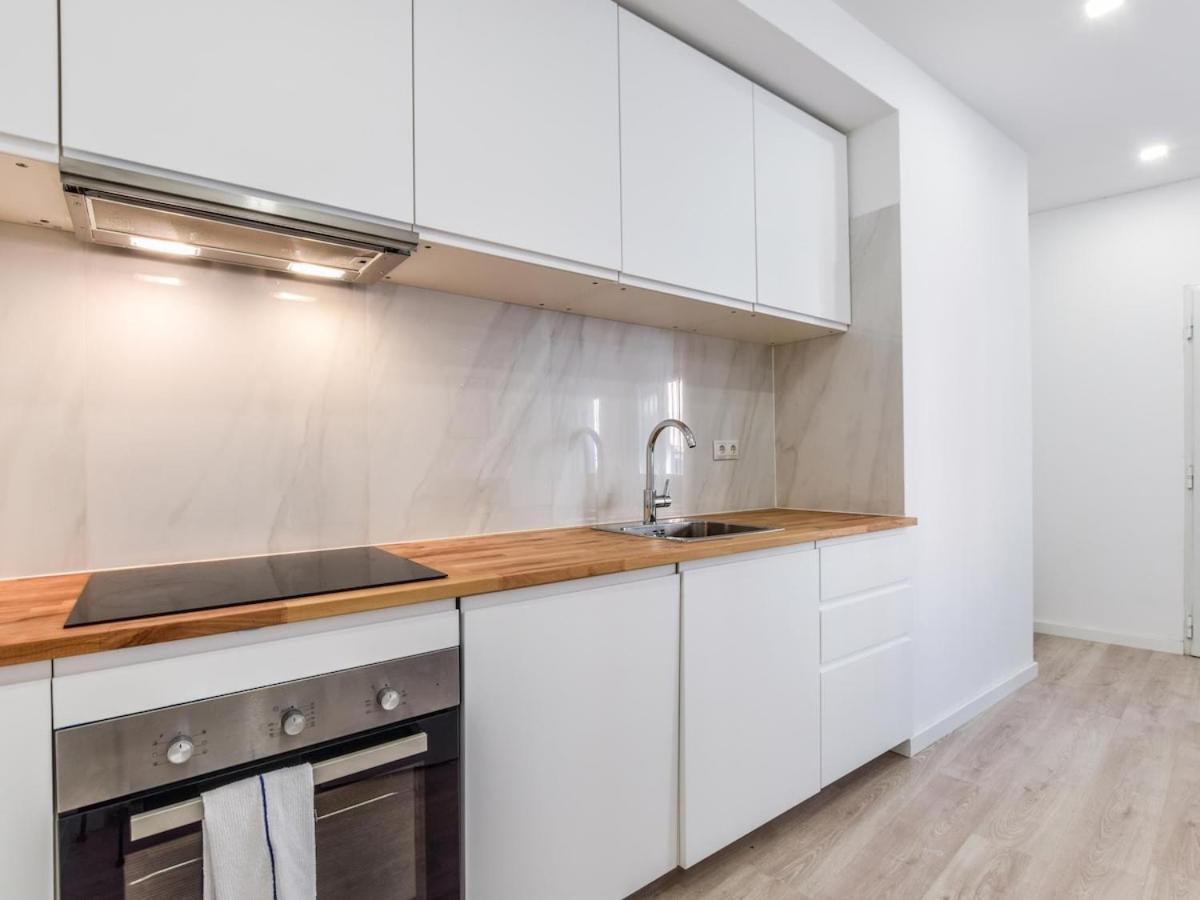 Apartamentos En Madrid Rio Екстериор снимка