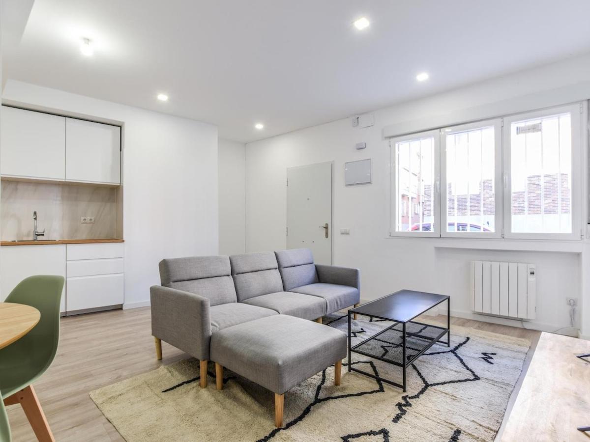 Apartamentos En Madrid Rio Екстериор снимка